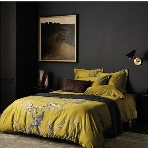 Zoffani - luxury sateen full/queen duvet cover